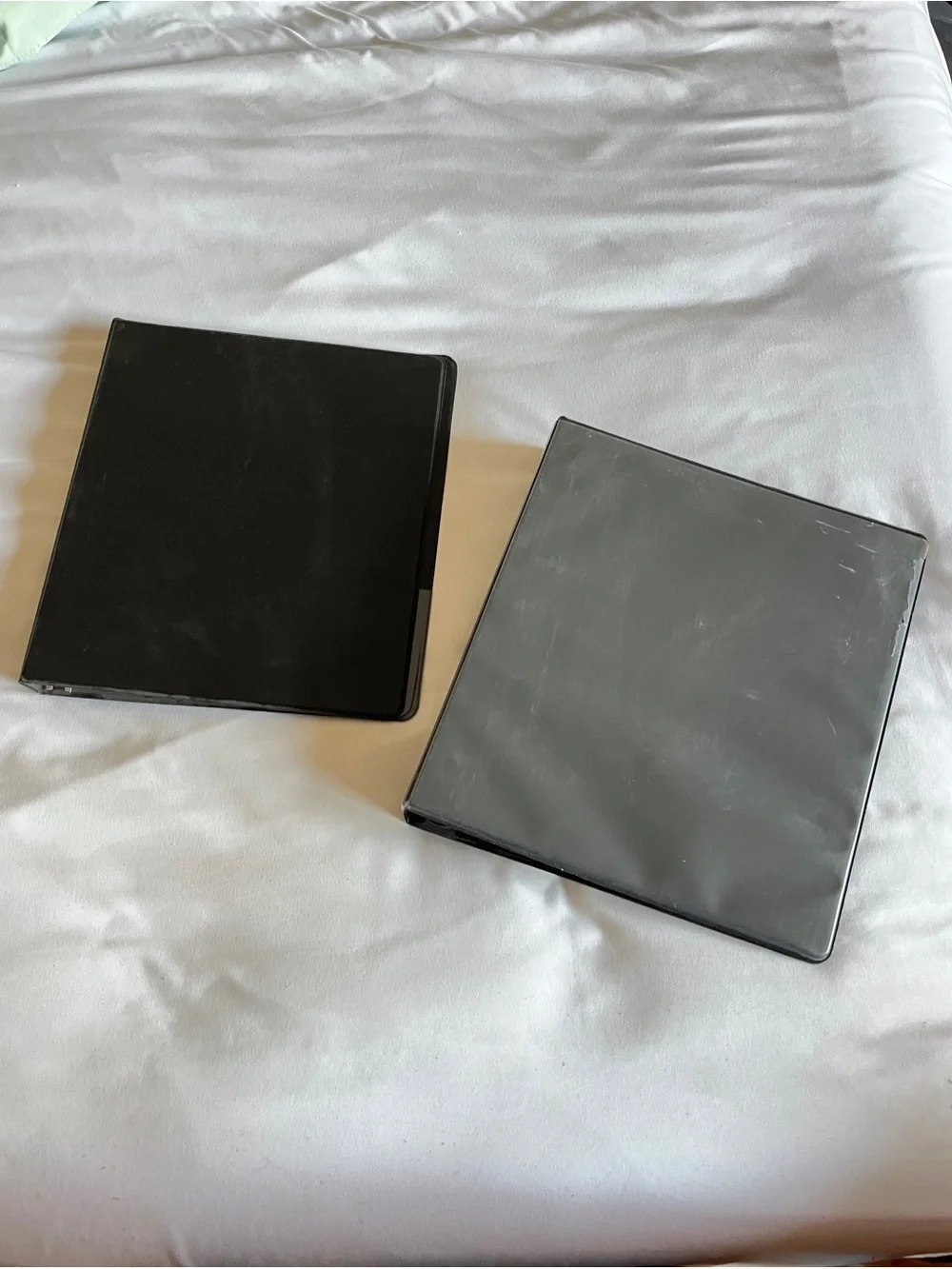 Yoobi Black 1-Inch 3-Ring Binder Set of 2 Clear Cover & Interior Pocket